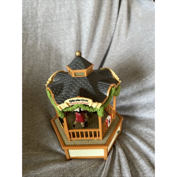 1986 Enesco Small World Of Music "Oktoberfest Gazebo" plays Beer Barrel Polka - Picture 4 of 6